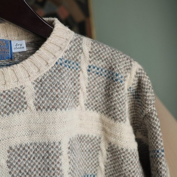 Pendleton sweater - Picture 3 of 3